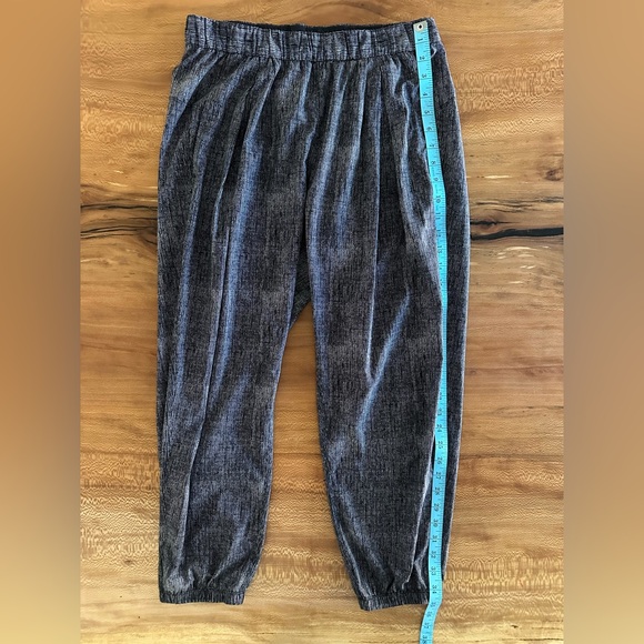 LULULEMON Joggers - Picture 4 of 10